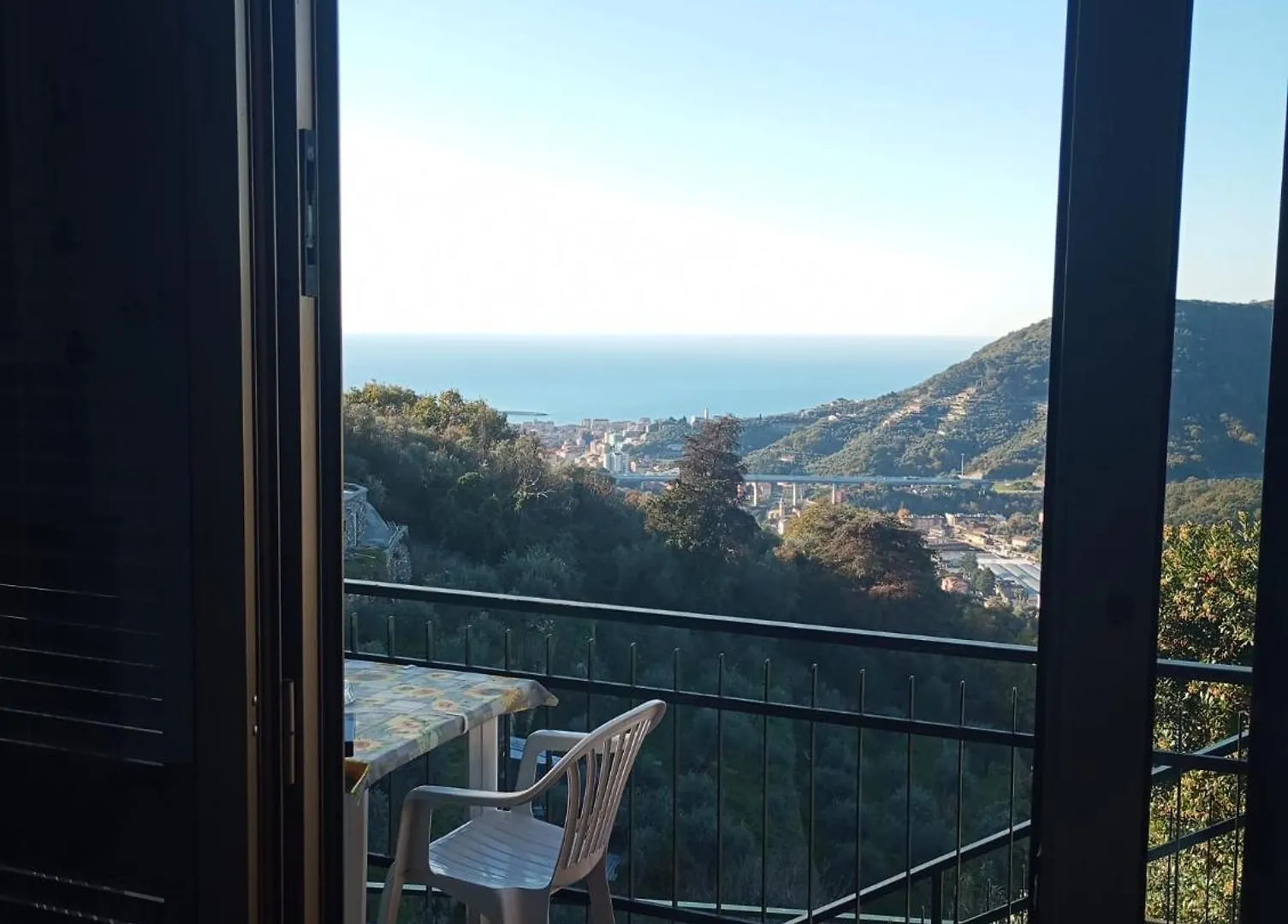Tigullio Vacations 0*, Leivi Italien